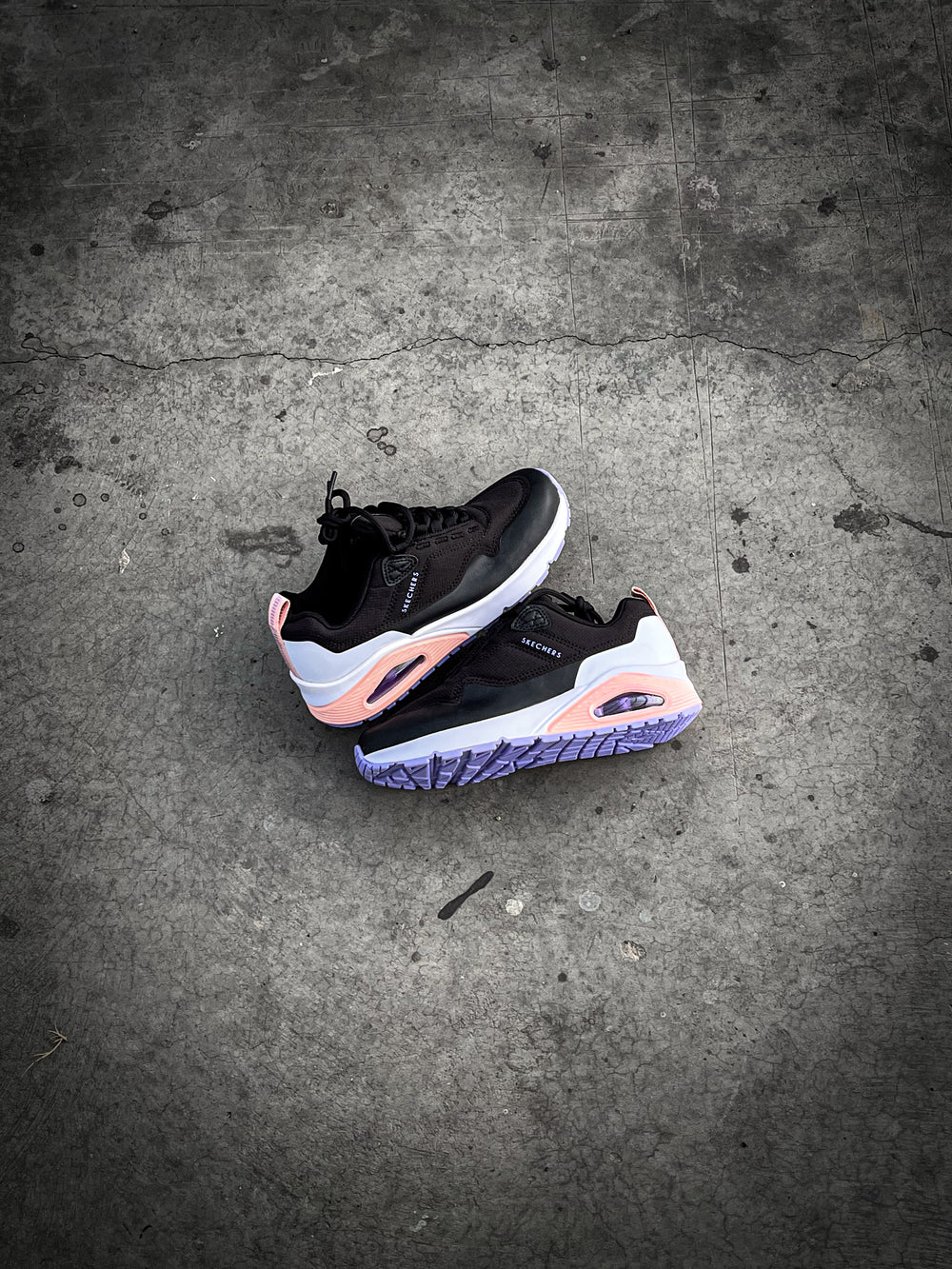 Skechers