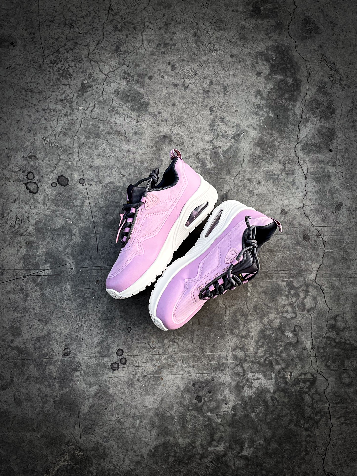 Skechers A2