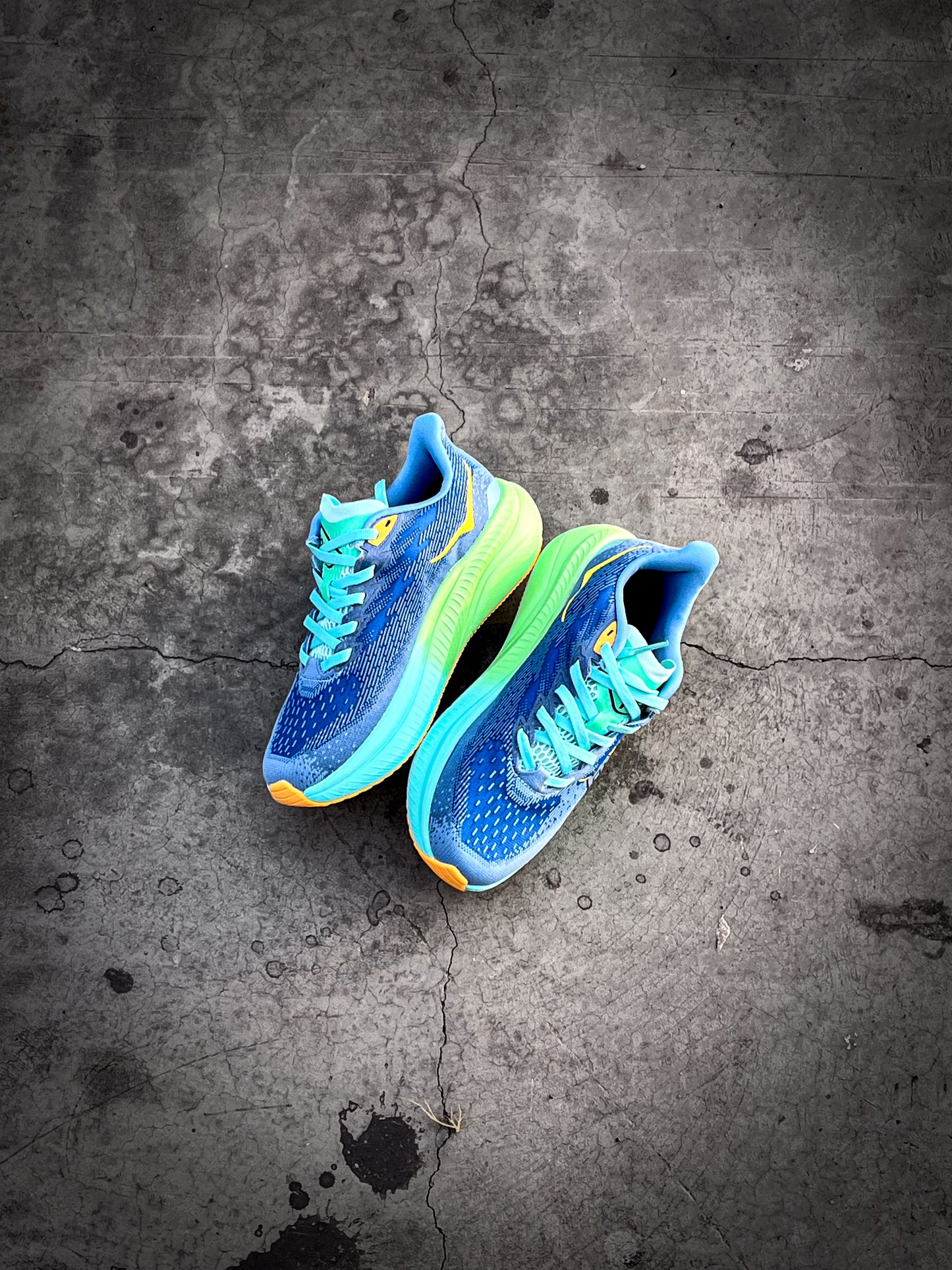 Hoka Mach 6