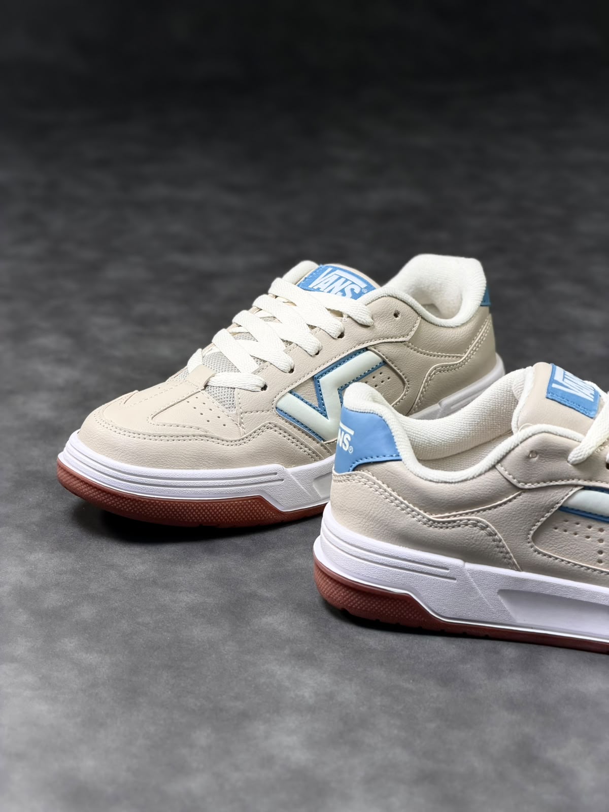 Vans Upland "Baby Blue"