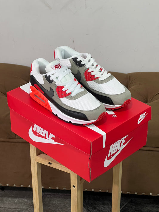 Nike Air Max 90