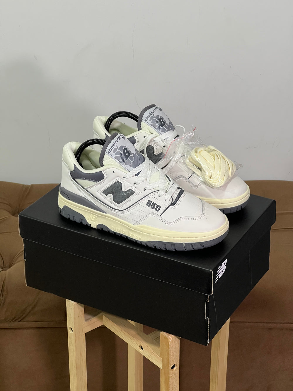New Balance 550