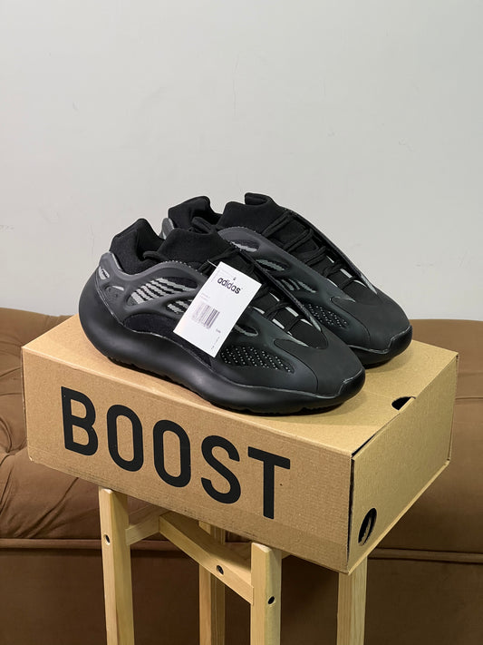 Adidas Yeezy 700 V3